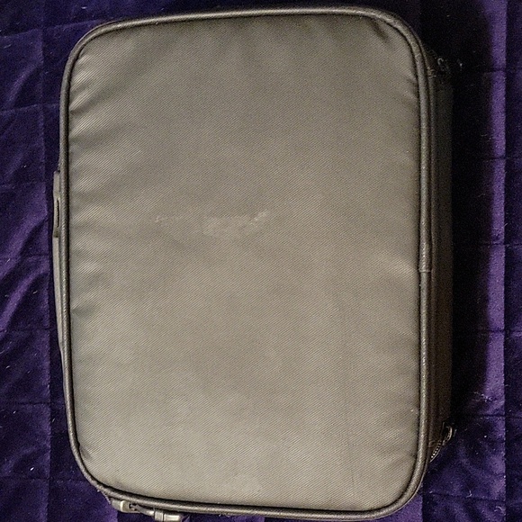 Nike Black Lunch Box - Picture 7 of 16